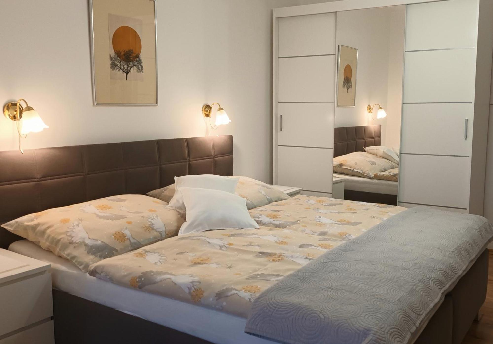Alena Apartment
